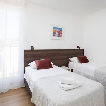 Capecarol Rogoznica (Sibenik-Knin)